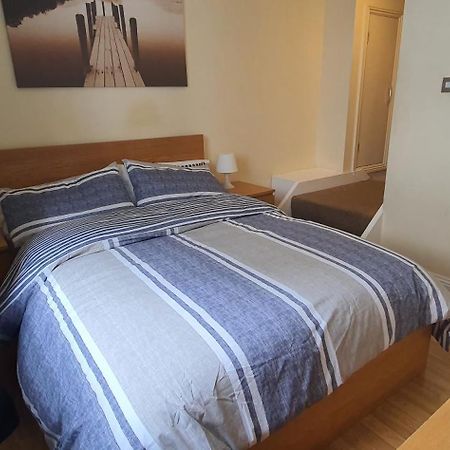 Double Room&Private Bath Near The Square Mile Londen Buitenkant foto