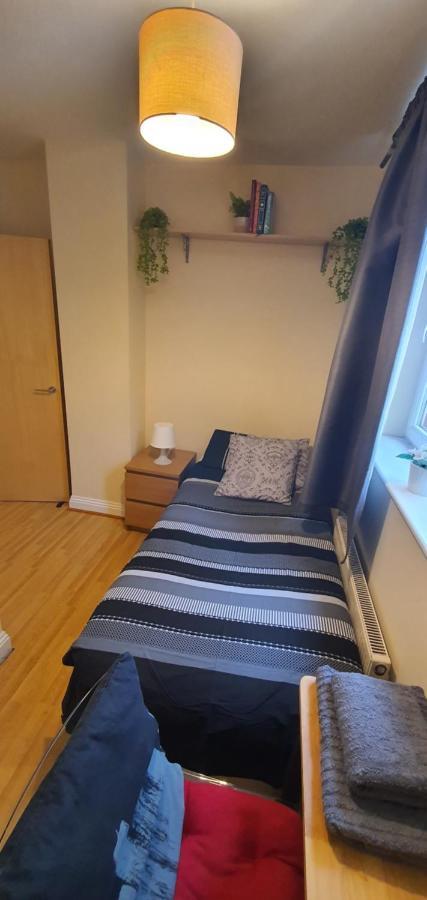 Double Room&Private Bath Near The Square Mile Londen Buitenkant foto